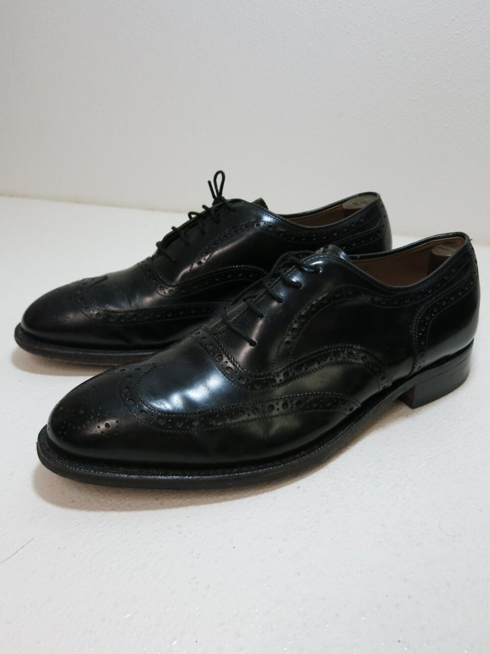 Johnston & Murphy Limited Brogue Wingtip Leather Dress Oxfords Men's Footwear 9